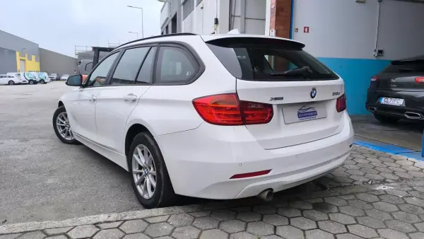 BMW 318 2014 - 12700 EUR, 219000 km - 219000km - foto 4 de 21