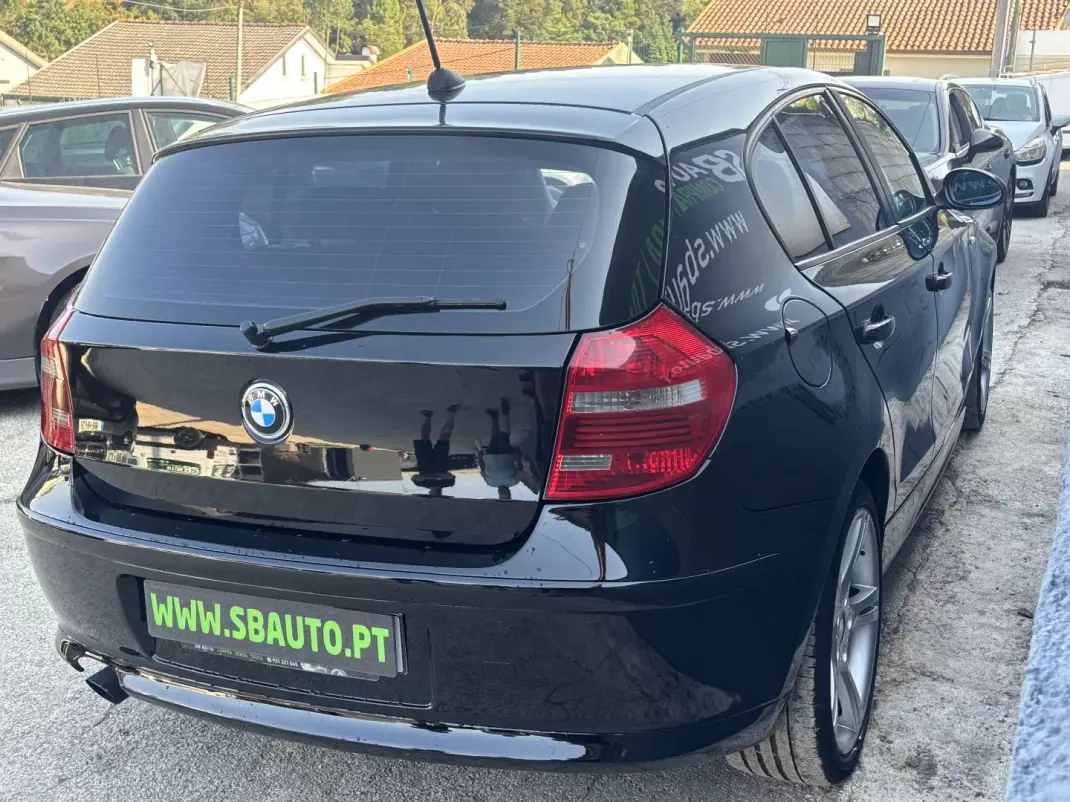 BMW 118 2008 - 7500 EUR, 350000 km - 350000km - foto 8 de 20