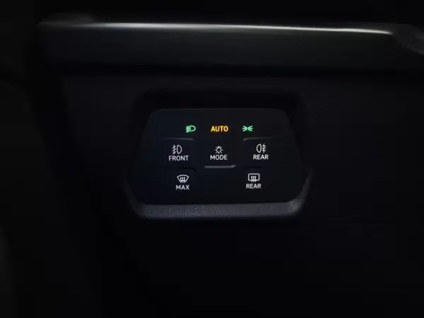 Cupra Formentor 2021 - 29950 EUR, 113105 km - AUTO.MOTO.pt - 113105km - foto 36 de 50