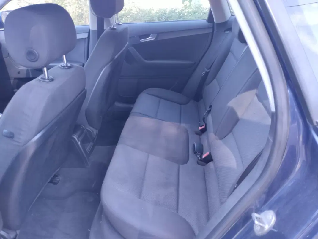 Audi A3 Sportback 2012 - 5250 EUR, 260000 km - AUTO.MOTO.pt - 260000km - foto 12 de 23