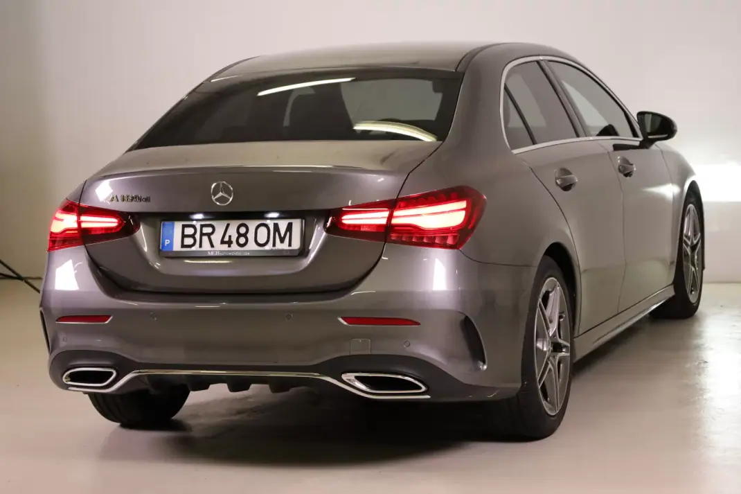 Mercedes-Benz A 180 Limousine 2025 - 39990 EUR, 6272 km - AUTO.MOTO.pt - 6272km - foto 18 de 47