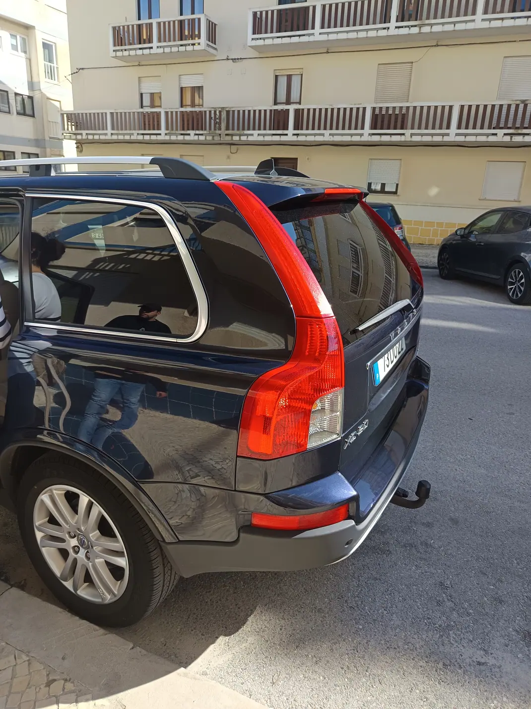 Volvo XC 90 2007 - 14000 EUR, 227500 km - AUTO.MOTO.pt - 227500km - foto 2 de 13