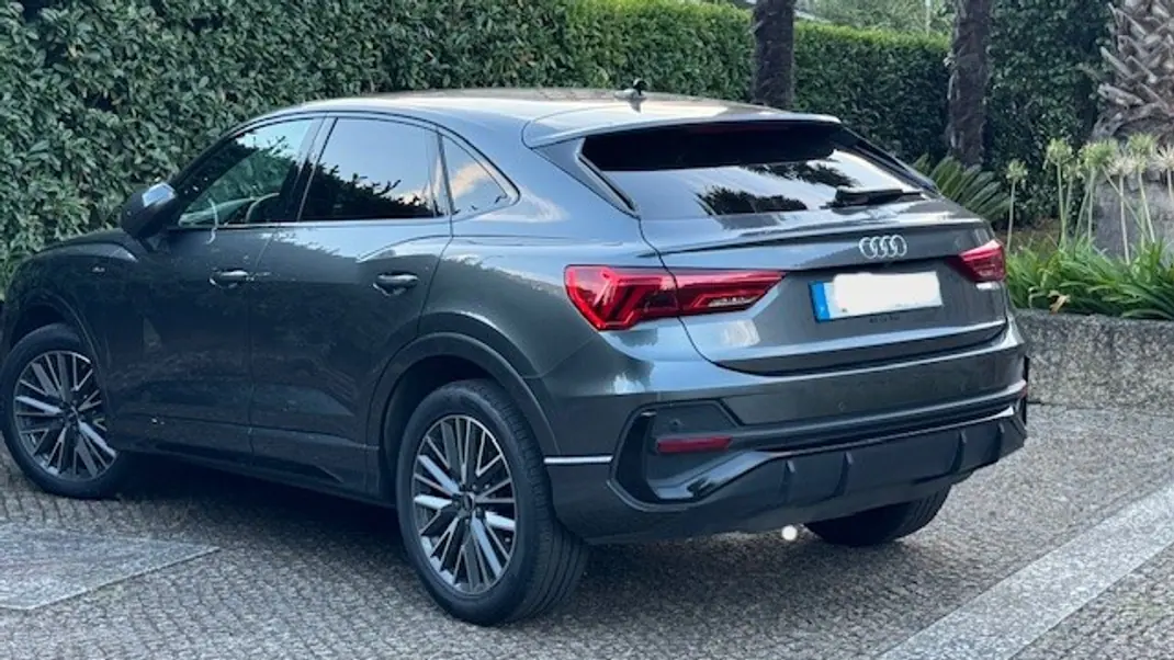 Audi Q3 Sportback 2023 - 34900 EUR, 52000 km - AUTO.MOTO.pt - 52000km - foto 1 de 13