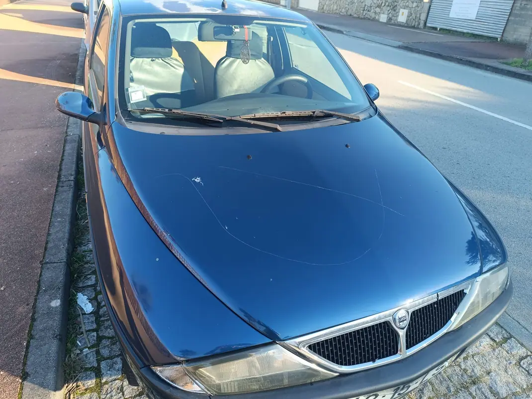 Lancia Ypsilon 1998 - 899 EUR, 210000 km - 210000km - foto 2 de 13
