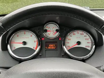 Peugeot 207 2012 - 7750 EUR, 138000 km - AUTO.MOTO.pt - 138000km - foto 11 de 16