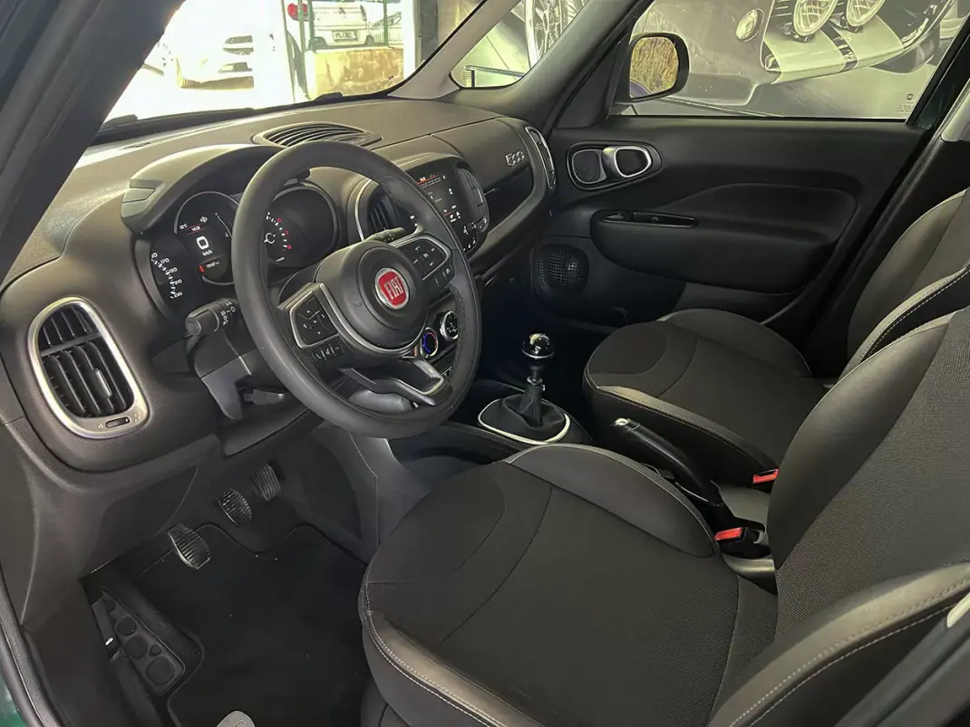 Fiat 500L 2018 - 12800 EUR, 70174 km - 70174km - foto 6 de 19