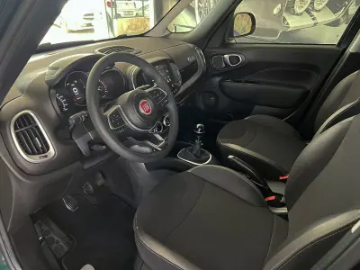 Fiat 500L 2018 - 12800 EUR, 70174 km - AUTO.MOTO.pt - 70174km - foto 6 de 19
