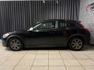 Volvo C30 2010 - 6900 EUR, 254000 km - 254000km - foto 3 de 13