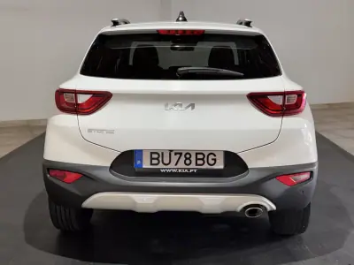 Kia Stonic 2025 — foto 6 de 22