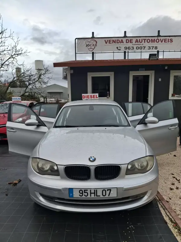 BMW 120 2009 - 10950 EUR, 159122 km - AUTO.MOTO.pt - 159122km - foto 5 de 17