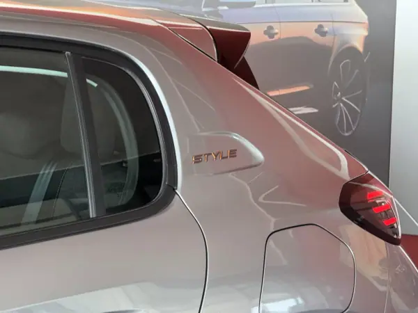 Peugeot 208 1.2 PureTech Style 2025 Gasolina