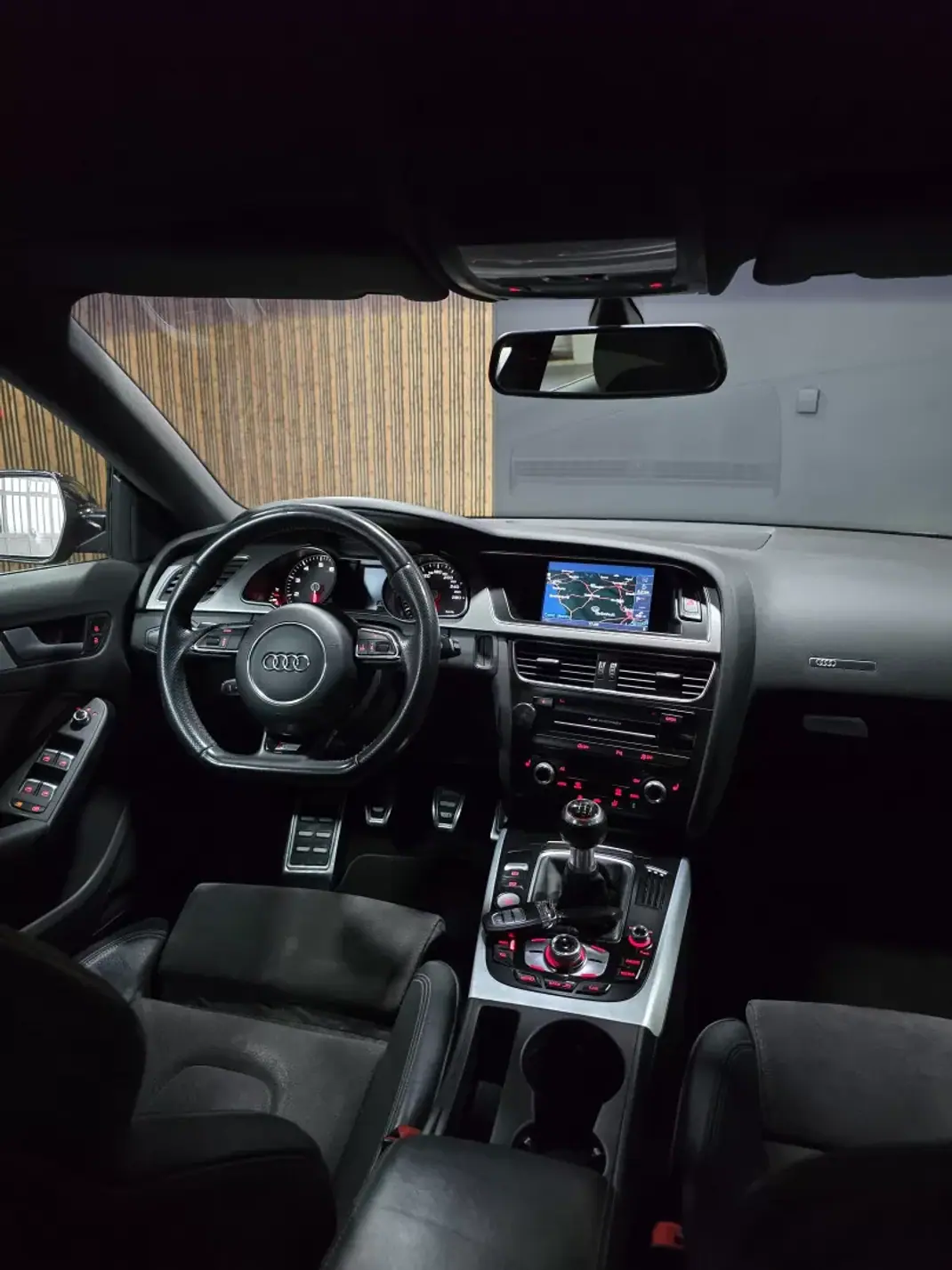 Audi A5 Sportback 2013 - 17900 EUR, 160000 km - AUTO.MOTO.pt - 160000km - foto 5 de 18