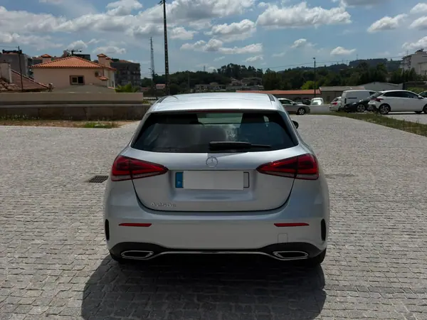 Mercedes-Benz A 250 2022 - 27450 EUR, 127000 km - AUTO.MOTO.pt - 127000km - foto 6 de 11