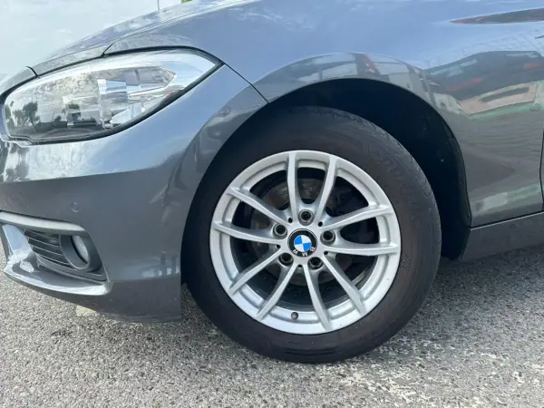BMW 116 2016 - 16900 EUR, 125233 km - AUTO.MOTO.pt - 125233km - foto 2 de 32