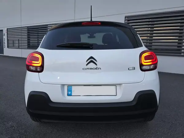 Citroën C3 2021 - 9900 EUR, 117700 km - AUTO.MOTO.pt - 117700km - foto 6 de 25