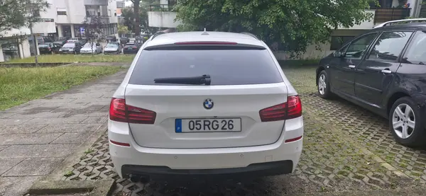 BMW 520 2016 - 19350 EUR, 221500 km - AUTO.MOTO.pt - 221500km - foto 2 de 19