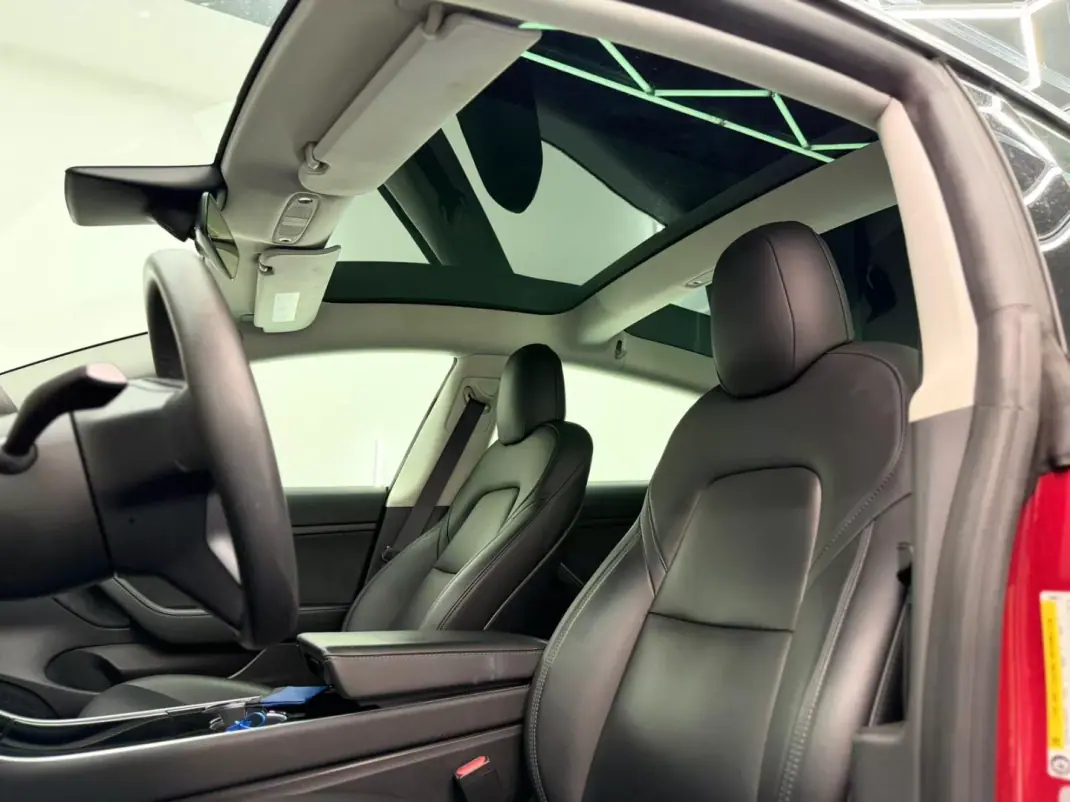 Tesla Model 3 2020 - 19500 EUR, 167000 km - AUTO.MOTO.pt - 167000km - foto 21 de 21