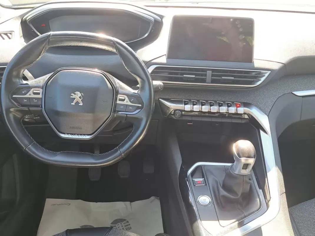 Peugeot 5008 2017 - 17900 EUR, 164000 km - 164000km - foto 15 de 45