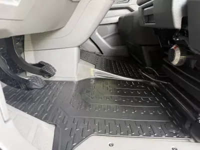 VW 2022 - 21949 EUR, 150000 km - AUTO.MOTO.pt - 150000km - foto 17 de 33