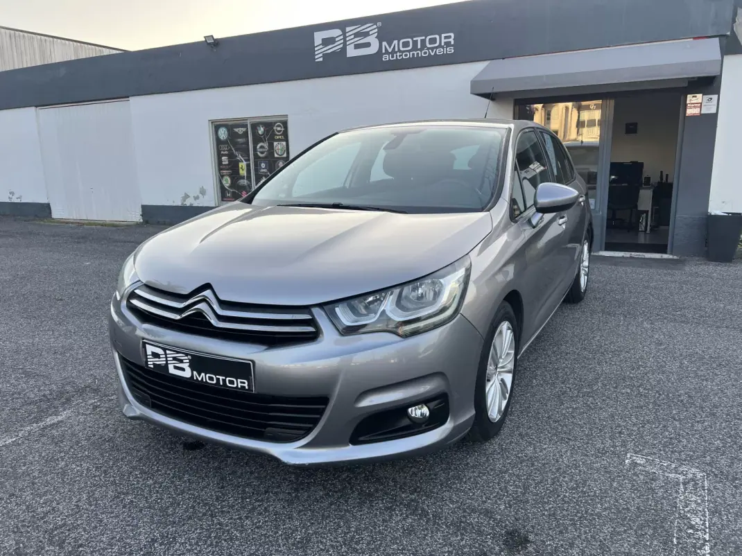 Citroën C4 2016 - 12250 EUR, 155210 km - AUTO.MOTO.pt - 155210km - foto 1 de 18