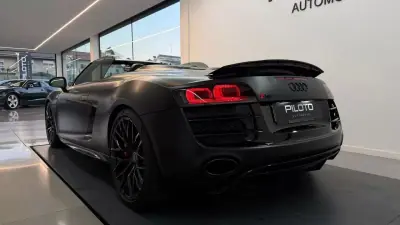 Audi R8 Spyder 2012 - 119990 EUR, 88858 km - AUTO.MOTO.pt - 88858km - foto 6 de 24