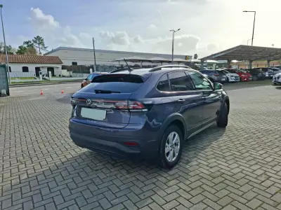 Volkswagen Taigo 2025 - 23500 EUR, 18600 km - AUTO.MOTO.pt - 18600km - foto 6 de 30