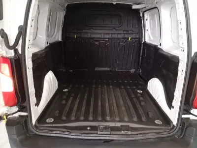 Citroën BERLINGO 1.6hdi 3L AUTOMATICA 2021 - 15750 EUR, 109000 km - AUTO.MOTO.pt - 109000km - foto 11 de 13