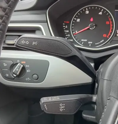 Audi A5 Sportback 2018 - 25900 EUR, 113660 km - AUTO.MOTO.pt - 113660km - foto 28 de 41