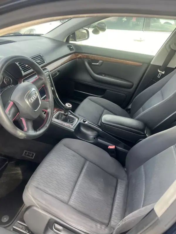 Audi A4 Avant 2006 - 5999 EUR, 365000 km - AUTO.MOTO.pt - 365000km - foto 4 de 6
