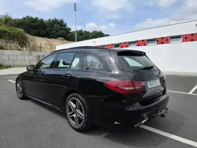 Mercedes-Benz C 300 2019 - 28490 EUR, 230000 km - AUTO.MOTO.pt - 230000km - foto 11 de 17