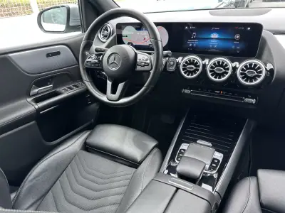 Mercedes-Benz B 180 2019 - 18900 EUR, 160000 km - AUTO.MOTO.pt - 160000km - foto 17 de 47