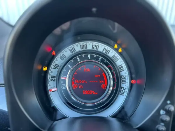 Fiat 500 2023 - 13000 EUR, 59004 km - AUTO.MOTO.pt - 59004km - foto 7 de 13