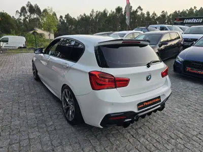 BMW 114 2015 - 16250 EUR, 180000 km - AUTO.MOTO.pt - 180000km - foto 3 de 4