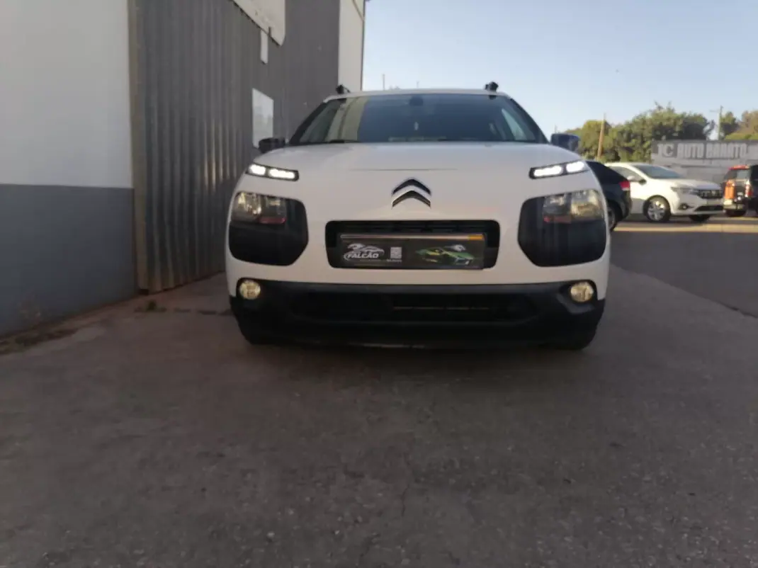 Citroën C4 Cactus 2016 - 8900 EUR, 130800 km - AUTO.MOTO.pt - 130800km - foto 5 de 17