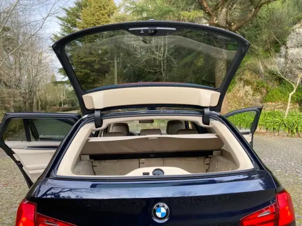 BMW 520 2011 - 14990 EUR, 250000 km - AUTO.MOTO.pt - 250000km - foto 15 de 28