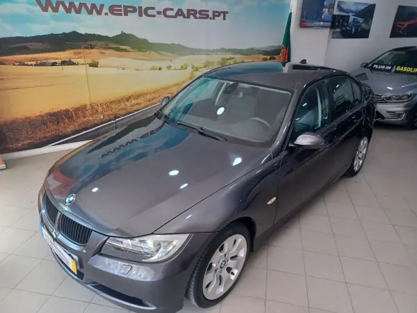 BMW 318 2008 - 9390 EUR, 172104 km - 172104km - foto 5 de 37