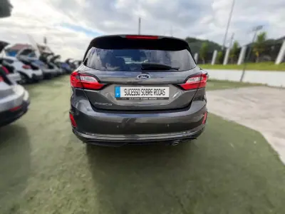 Ford Fiesta 2022 — photo 4 of 12