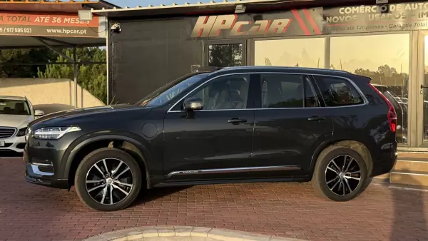 Volvo XC 90 2021 - 43990 EUR, 104000 km - AUTO.MOTO.pt - 104000km - foto 42 de 47