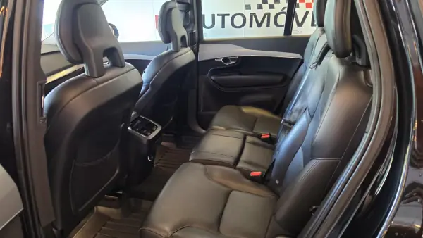 Volvo XC 90 2016 - 27900 EUR, 185393 km - AUTO.MOTO.pt - 185393km - foto 48 de 58