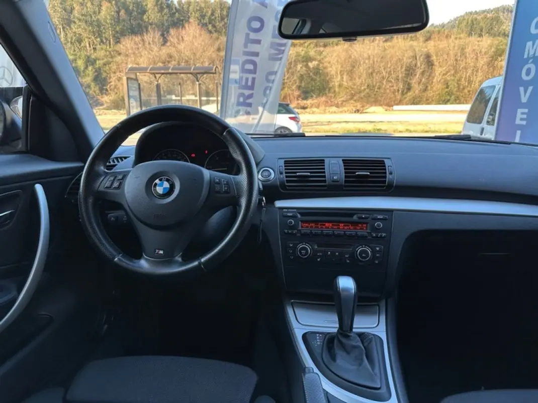 BMW 120 2013 - 17500 EUR, 154360 km - AUTO.MOTO.pt - 154360km - foto 42 de 46