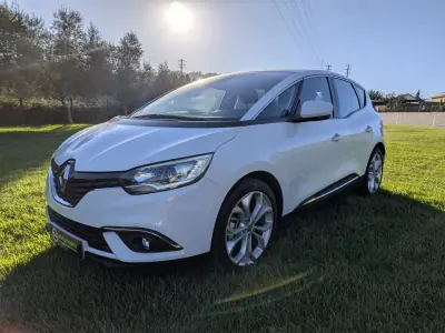 Renault Scénic 2017 - 14250 EUR, 120000 km - foto 1 de 10