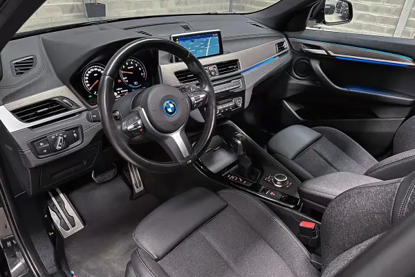 BMW X2 2022 - 28450 EUR, 42816 km - AUTO.MOTO.pt - 42816km - foto 11 de 52
