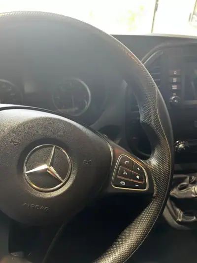 Mercedes-Benz Vito 2021 - 18500 EUR, 166000 km - AUTO.MOTO.pt - 166000km - foto 14 de 27