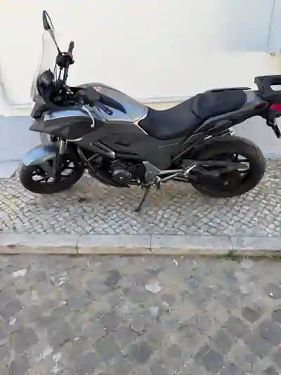Honda NC750X 2014 — foto 4 de 7