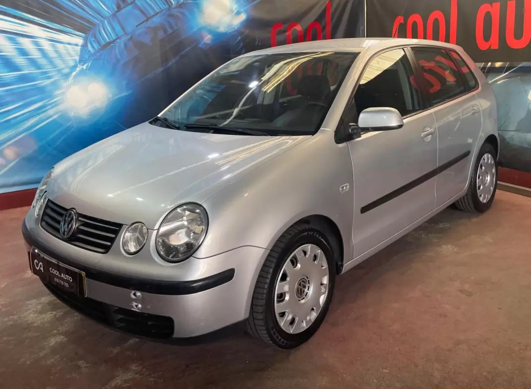 Volkswagen Polo 2003 - 2600 EUR, 105000 km - 105000km - foto 11 de 28
