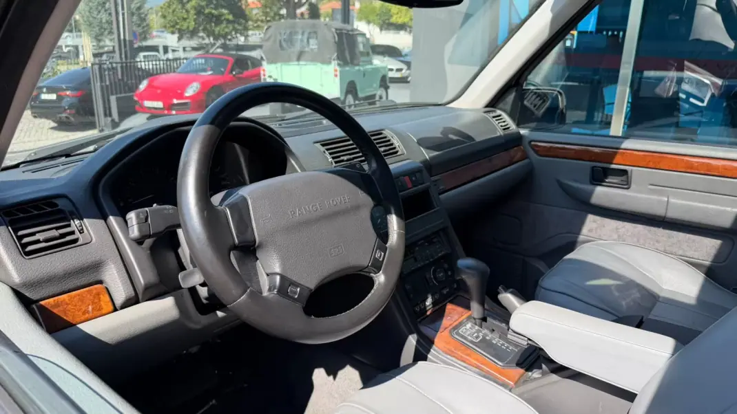 Land Rover Range Rover 1995 - 28000 EUR, 141000 km - 141000km - foto 8 de 20