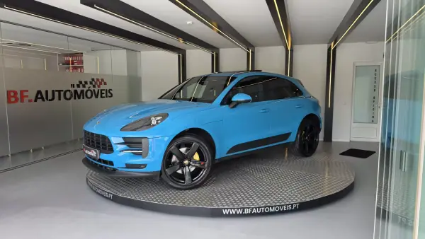 Porsche Macan 2018 - 46900 EUR, 189996 km - AUTO.MOTO.pt - 189996km - foto 2 de 56
