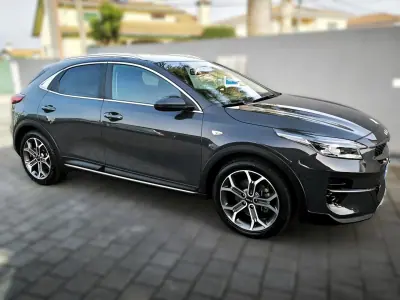 Kia XCeed 2022 - 18500 EUR, 29000 km - AUTO.MOTO.pt - 29000km - foto 18 de 50