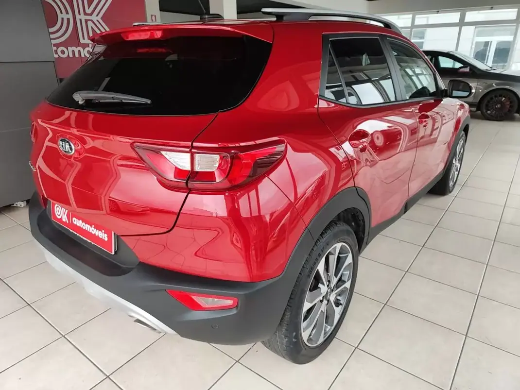 Kia Stonic 2021 - 14950 EUR, 29990 km - AUTO.MOTO.pt - 29990km - foto 11 de 33