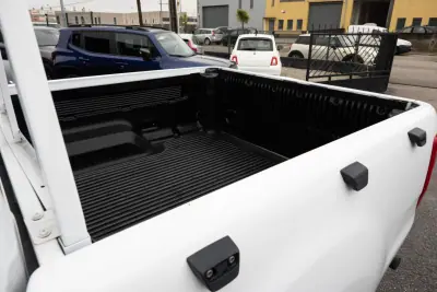 Ford Ranger 2023 - 29999 EUR, 48000 km - AUTO.MOTO.pt - 48000km - foto 23 de 25